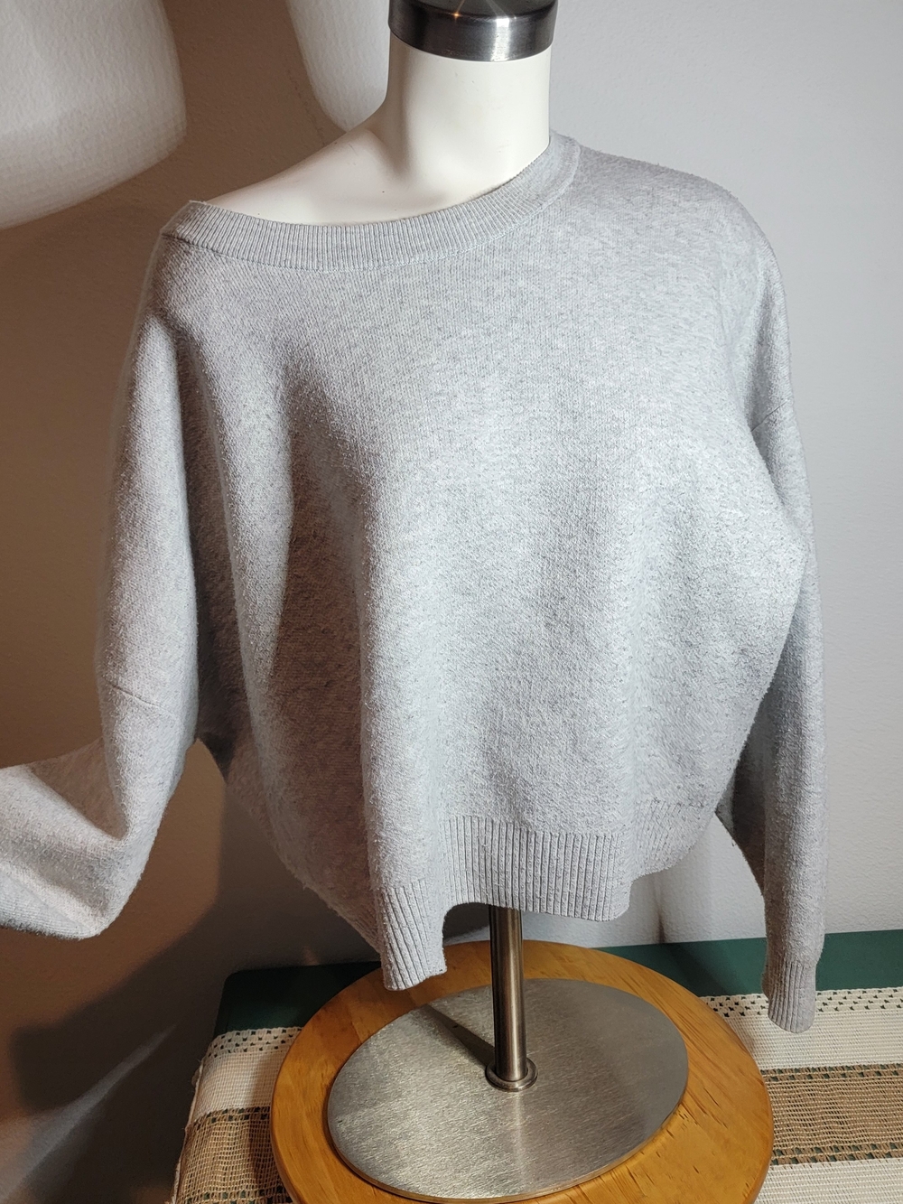 Pink Republic Women's Gray Knit Crew Neck Pullover Sweater Long Sleeve XL